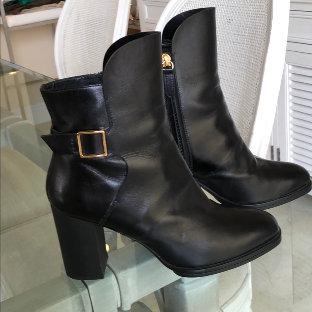Like Brand New- Tod’s leather boots